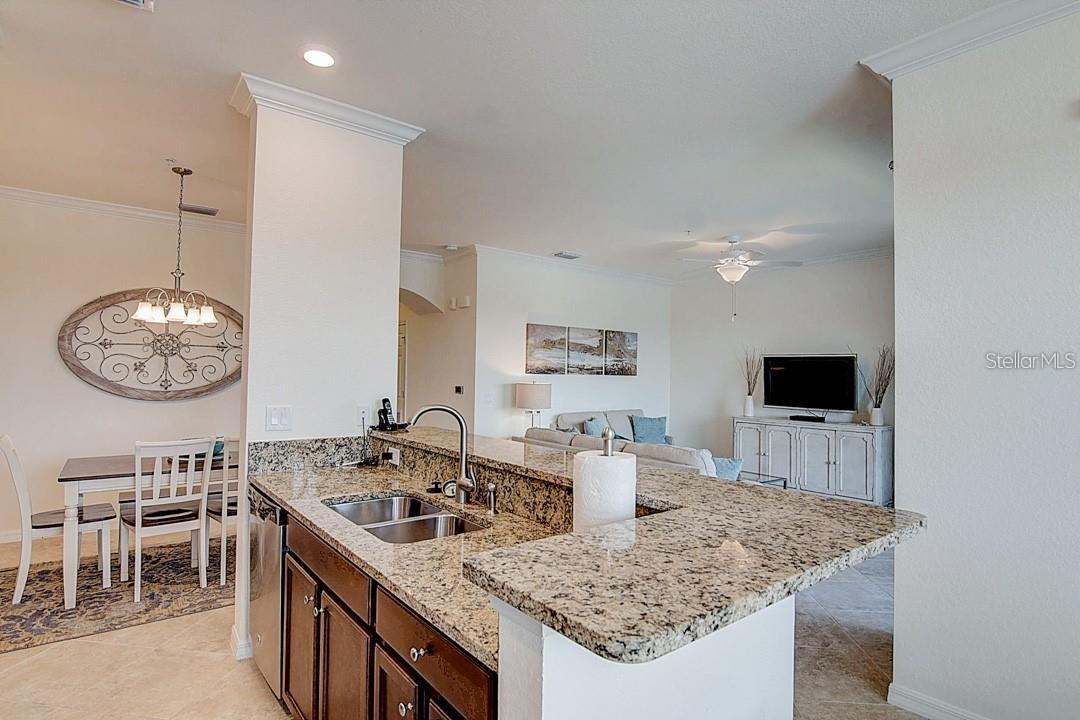 Image 10 of 23 For 16804 Vardon Terrace 402