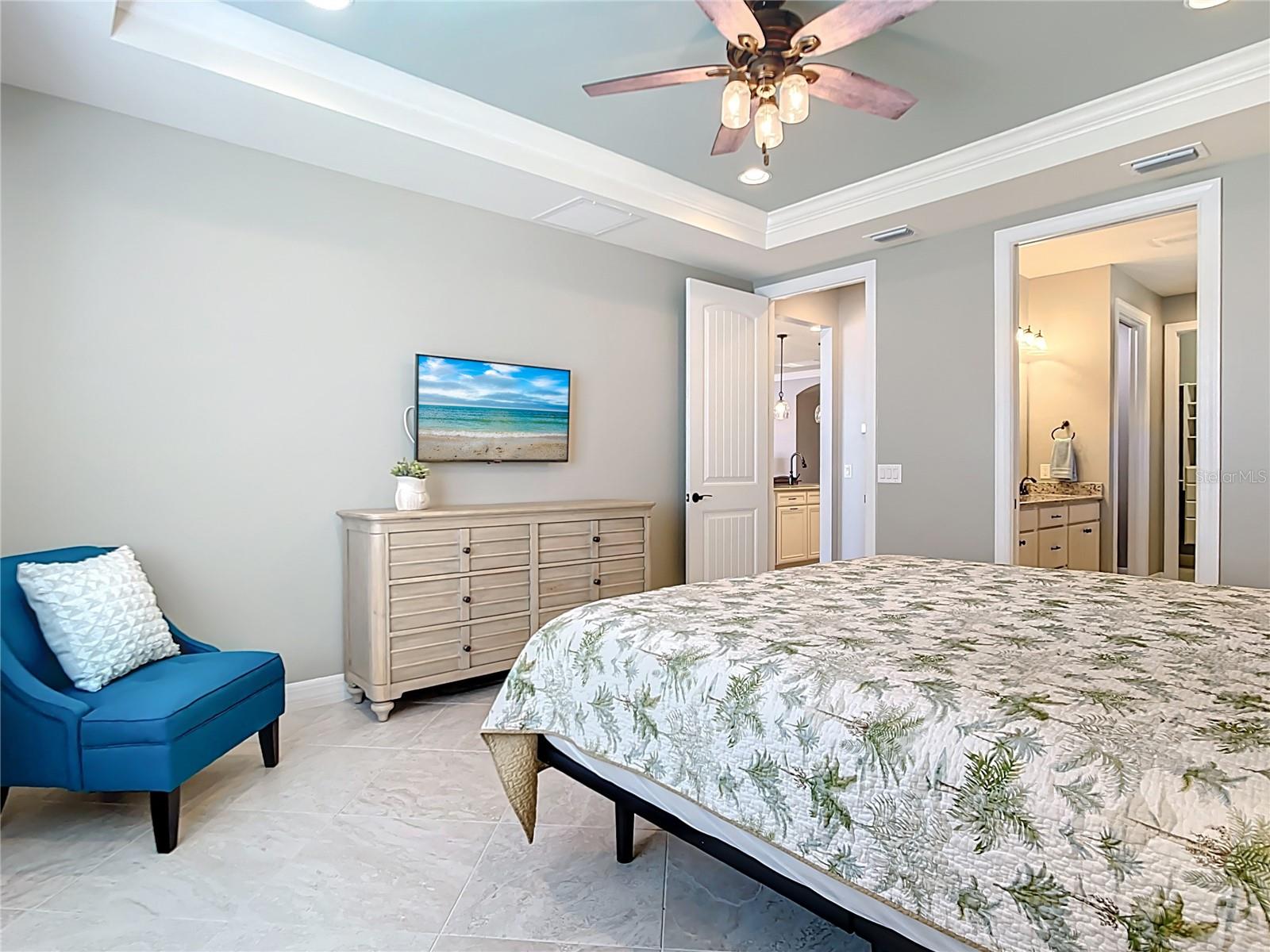 Image 22 of 99 For 13724 Quinta Street