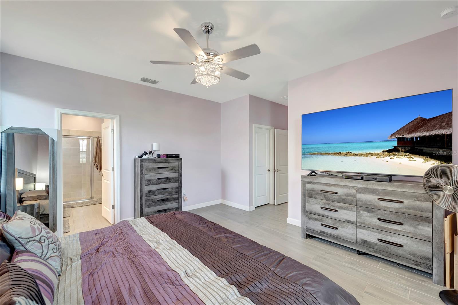 Image 14 of 61 For 15719 Barefoot Beach Drive