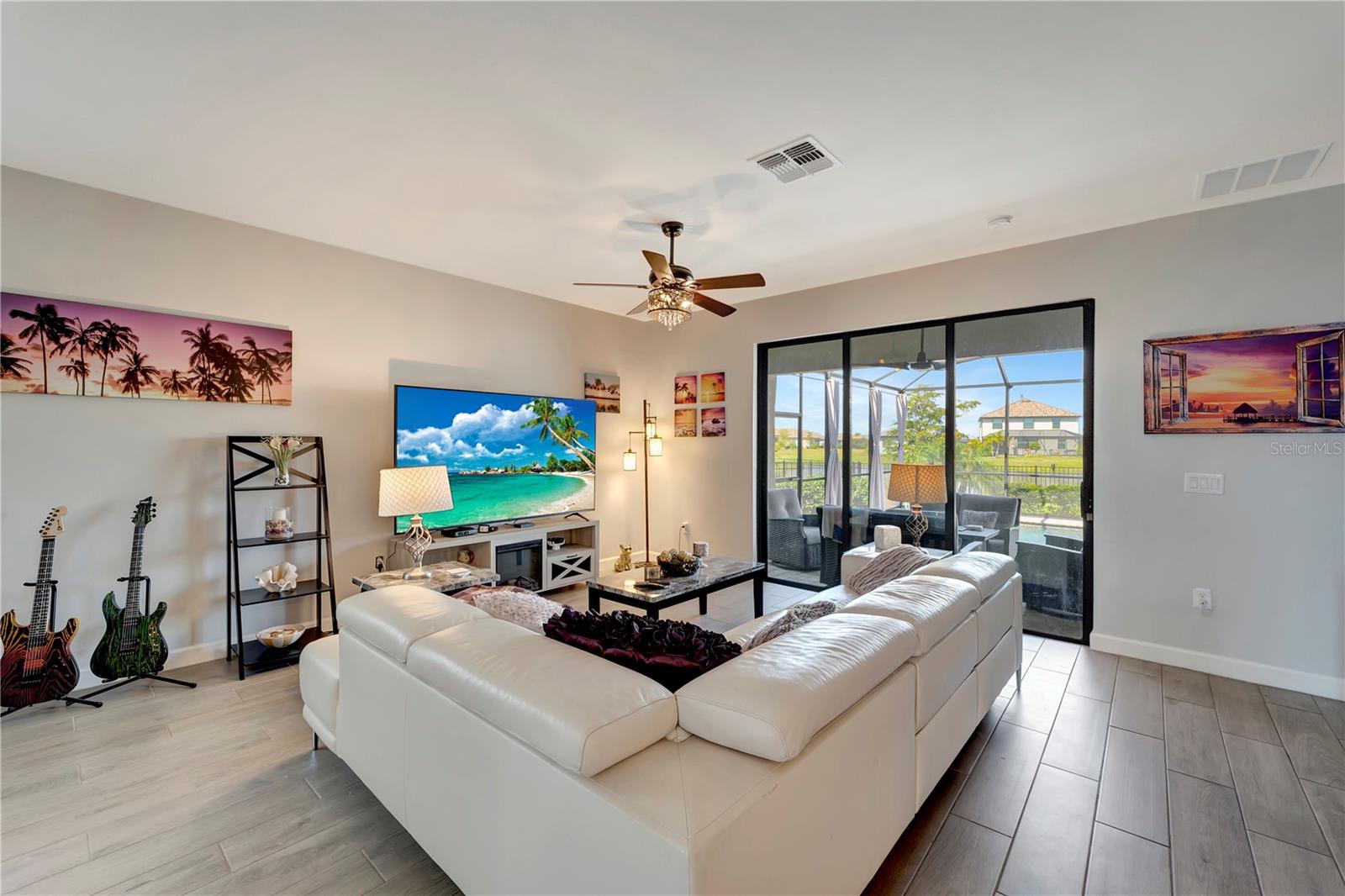 Image 3 of 61 For 15719 Barefoot Beach Drive