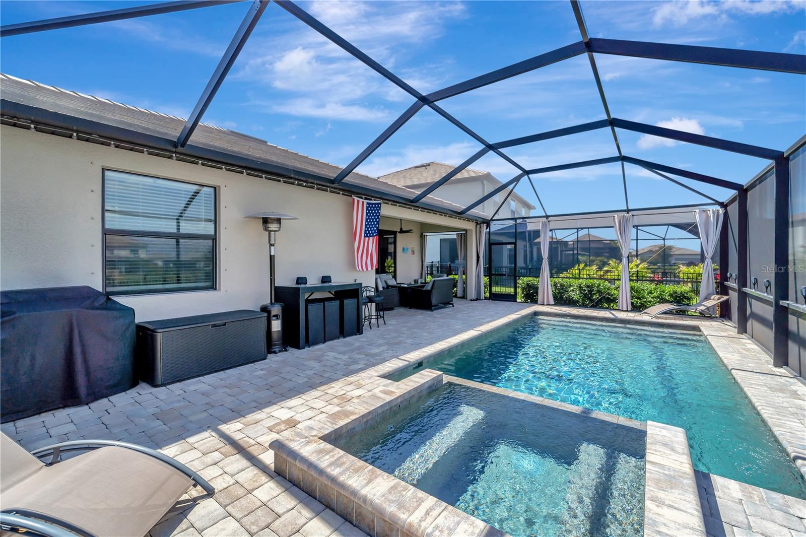 Image 30 of 61 For 15719 Barefoot Beach Drive