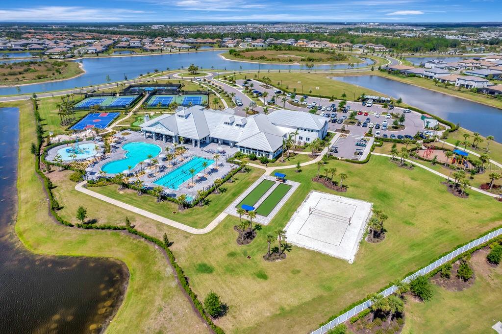 Image 46 of 61 For 15719 Barefoot Beach Drive
