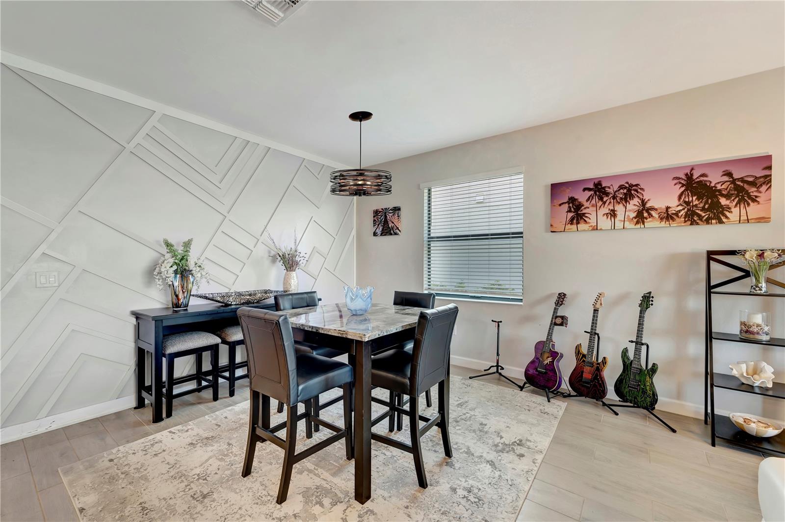 Image 6 of 61 For 15719 Barefoot Beach Drive