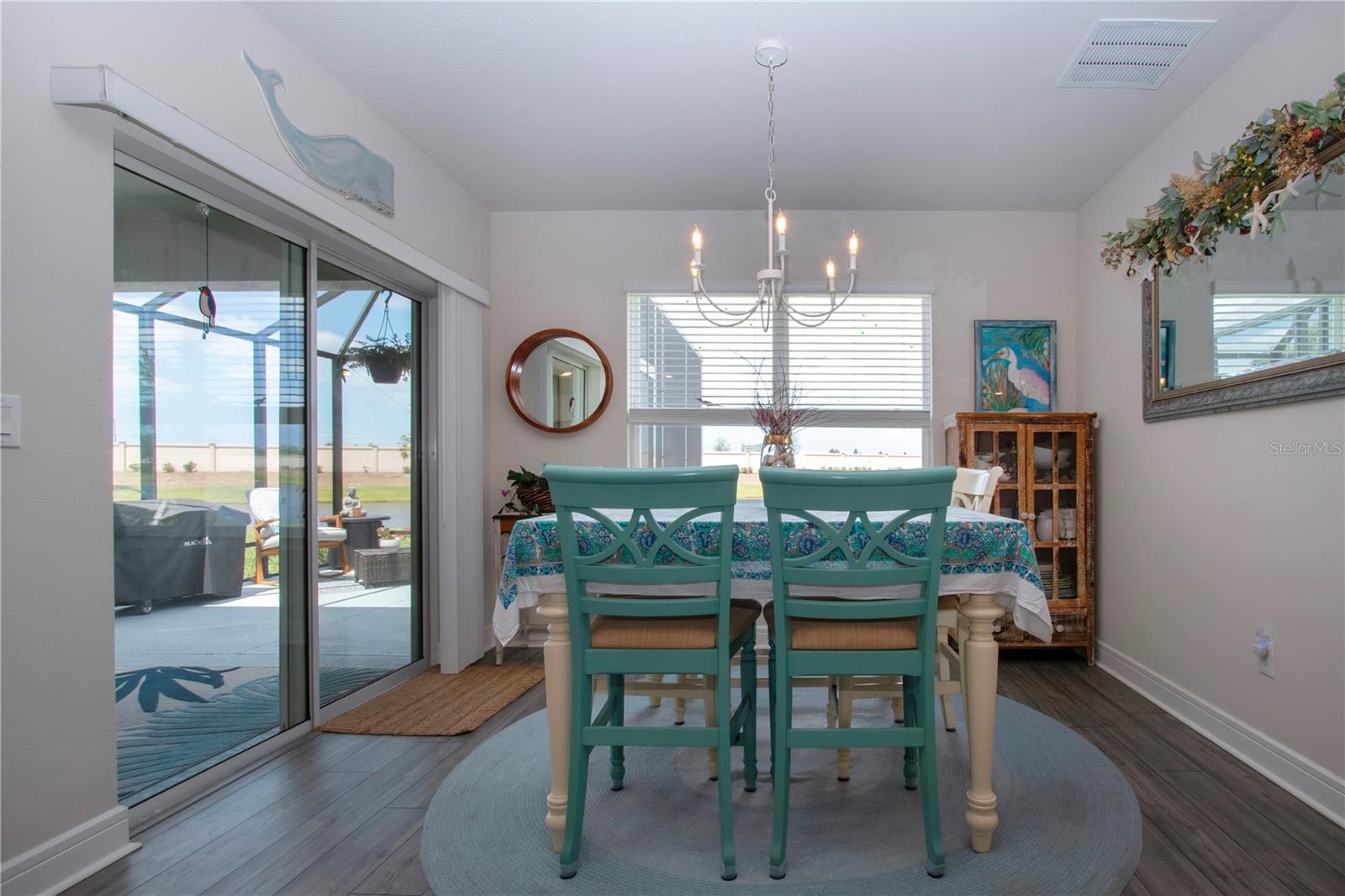 Image 26 of 73 For 8232 Reefbay Cove