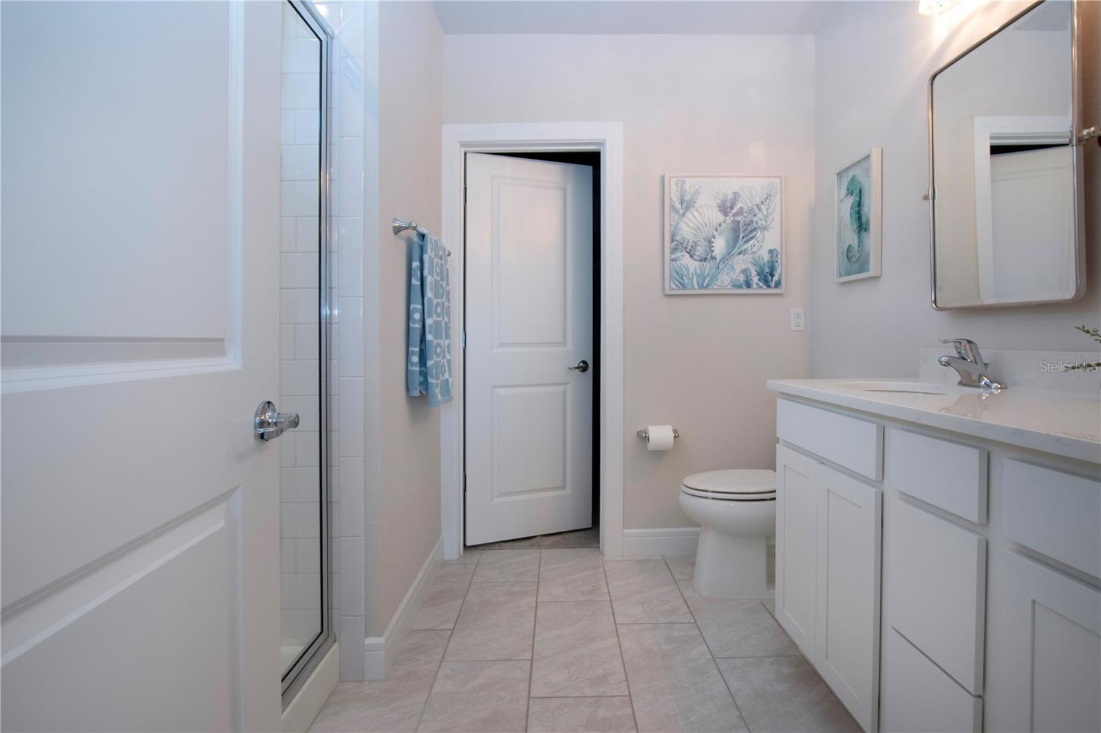Image 31 of 73 For 8232 Reefbay Cove