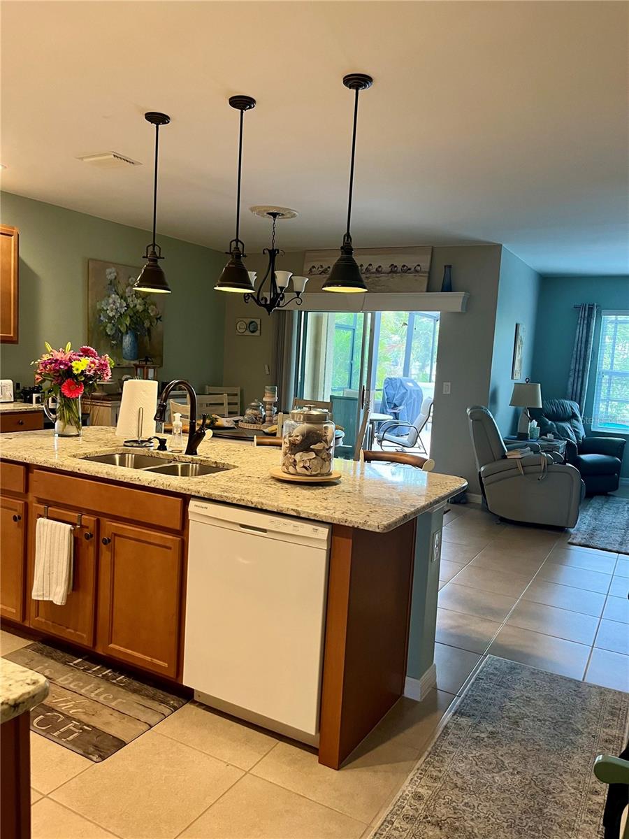 Image 12 of 47 For 7508 Mikasa Drive