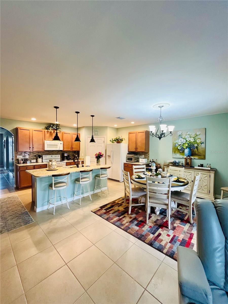 Image 14 of 47 For 7508 Mikasa Drive