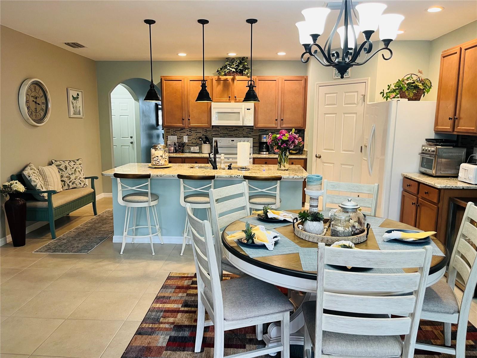 Image 8 of 47 For 7508 Mikasa Drive