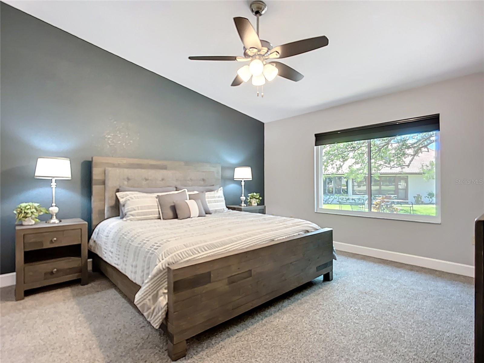Image 36 of 67 For 892 Country Club Circle 50