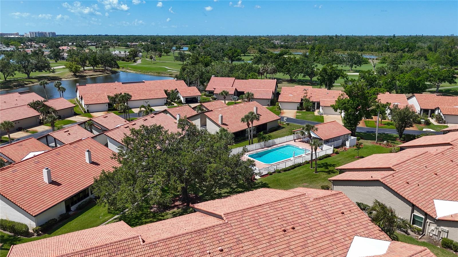 Image 44 of 67 For 892 Country Club Circle 50