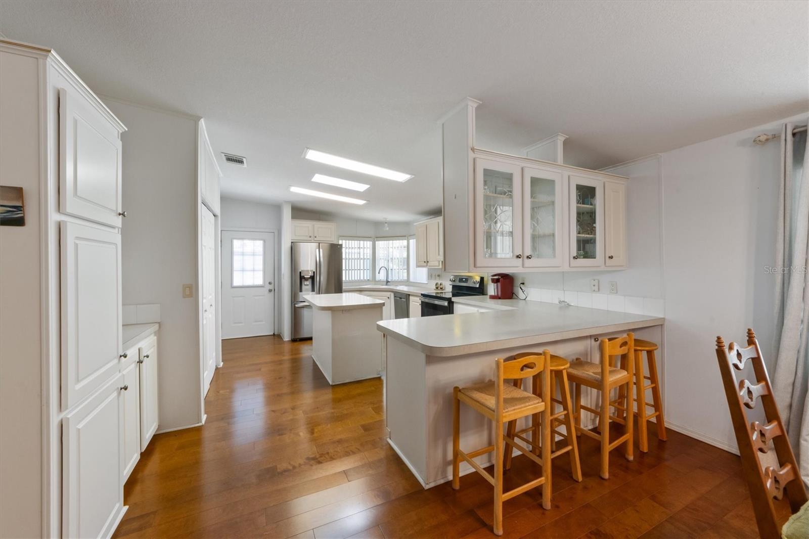 Image 11 of 25 For 917 50th Avenue Terrace W