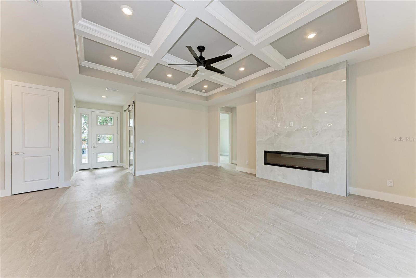 Image 10 of 53 For 5322 Syracuse Road