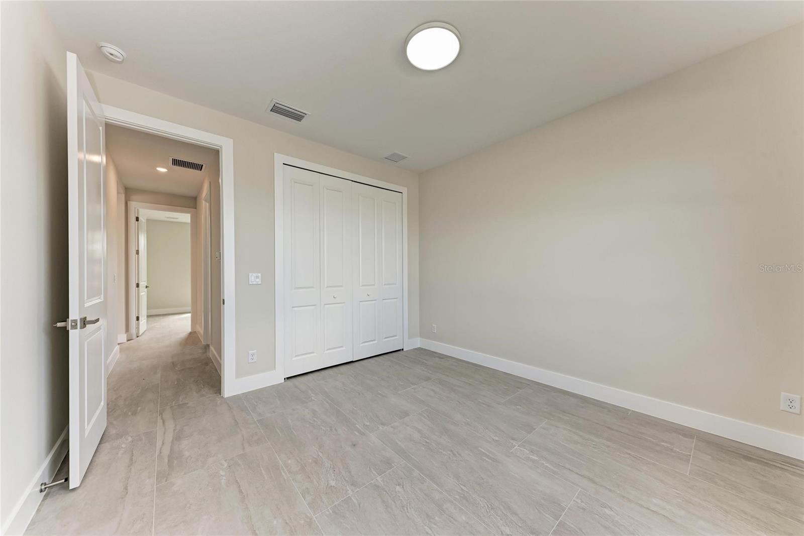 Image 31 of 53 For 5322 Syracuse Road