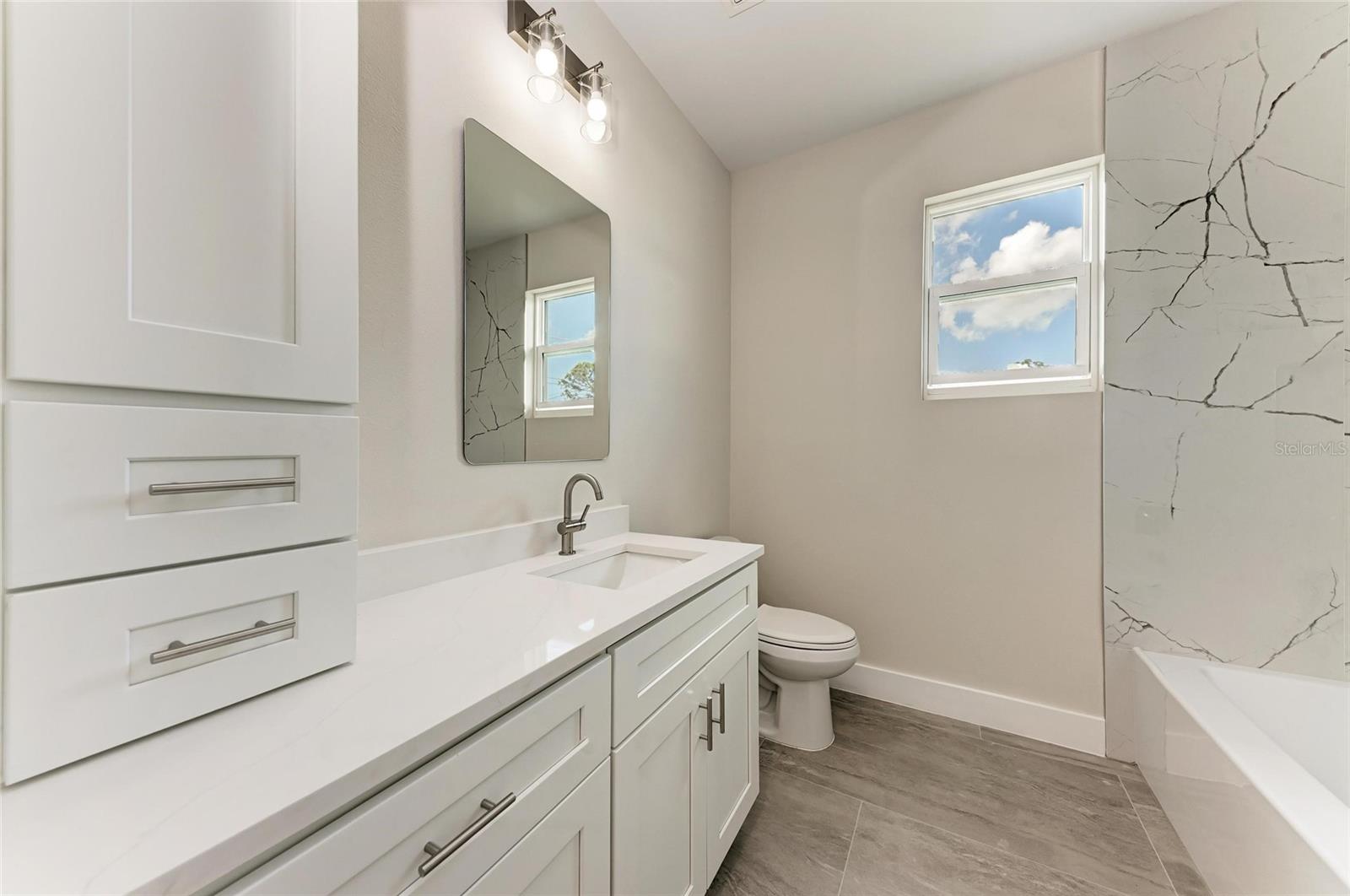 Image 36 of 53 For 5322 Syracuse Road