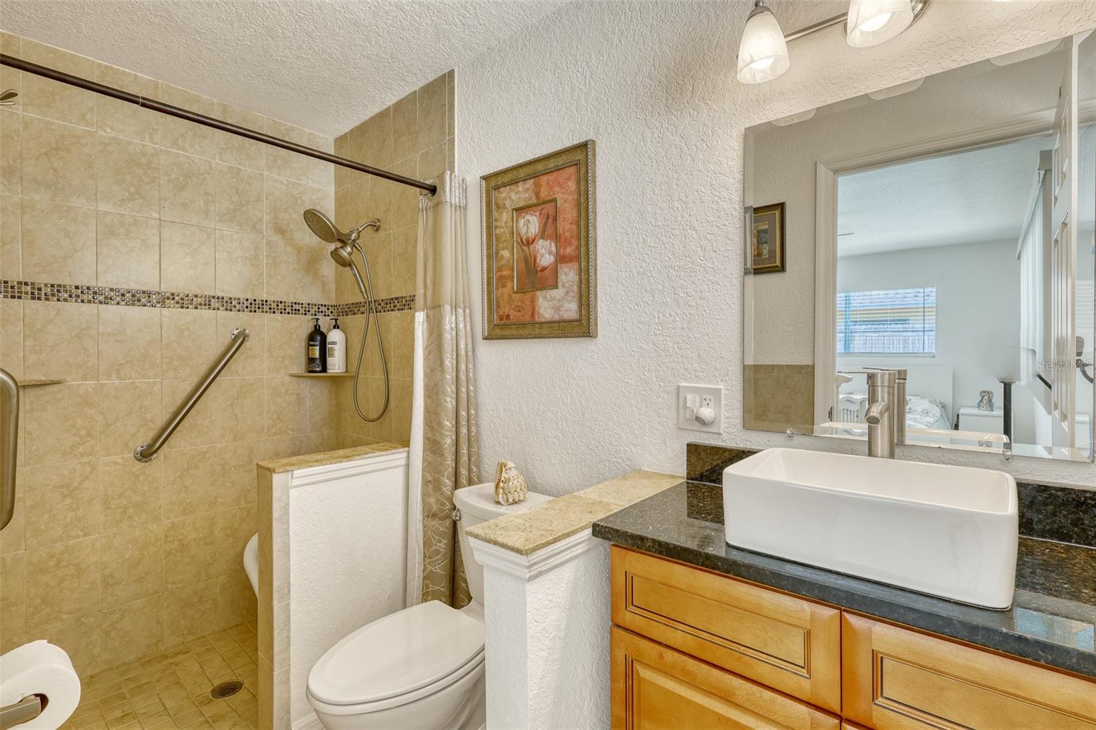 Image 18 of 41 For 2605 Sunnybrook Drive