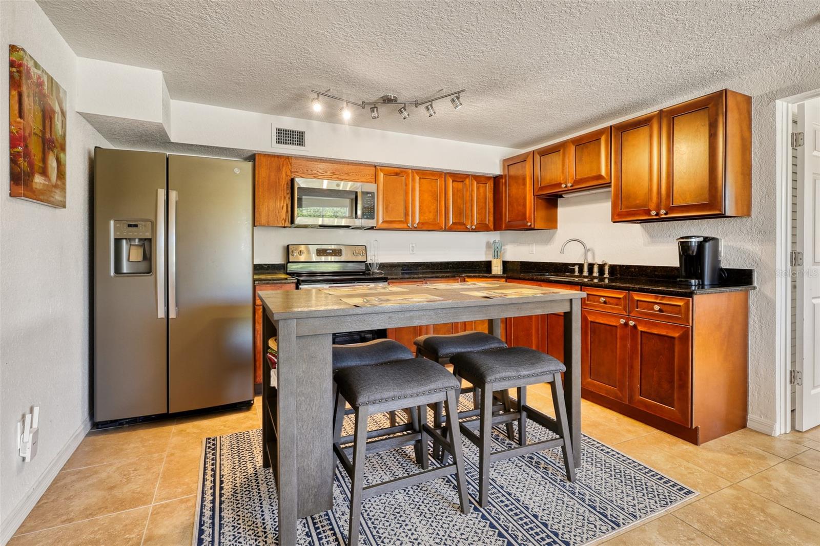 Image 25 of 41 For 2605 Sunnybrook Drive
