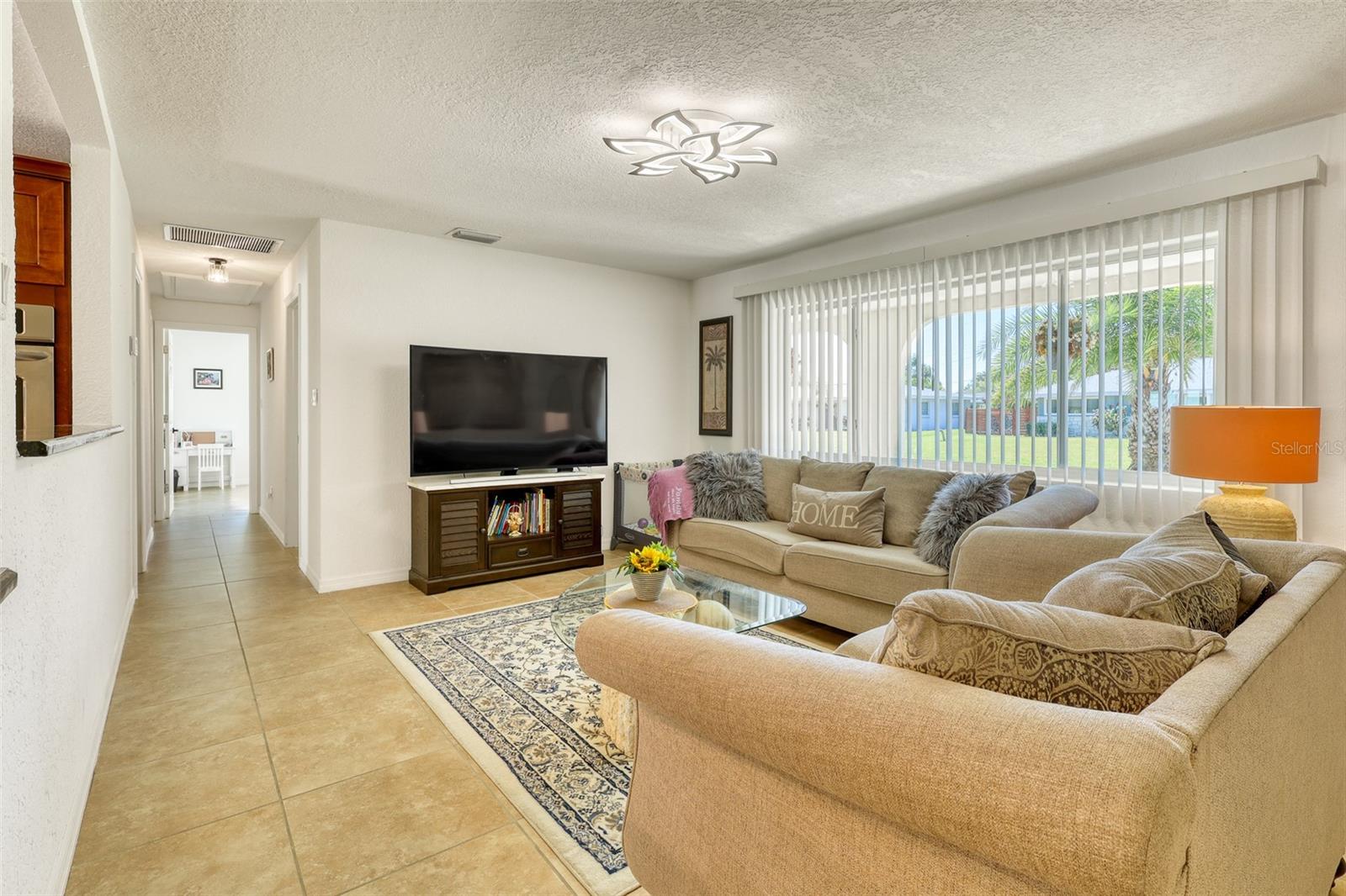 Image 9 of 41 For 2605 Sunnybrook Drive