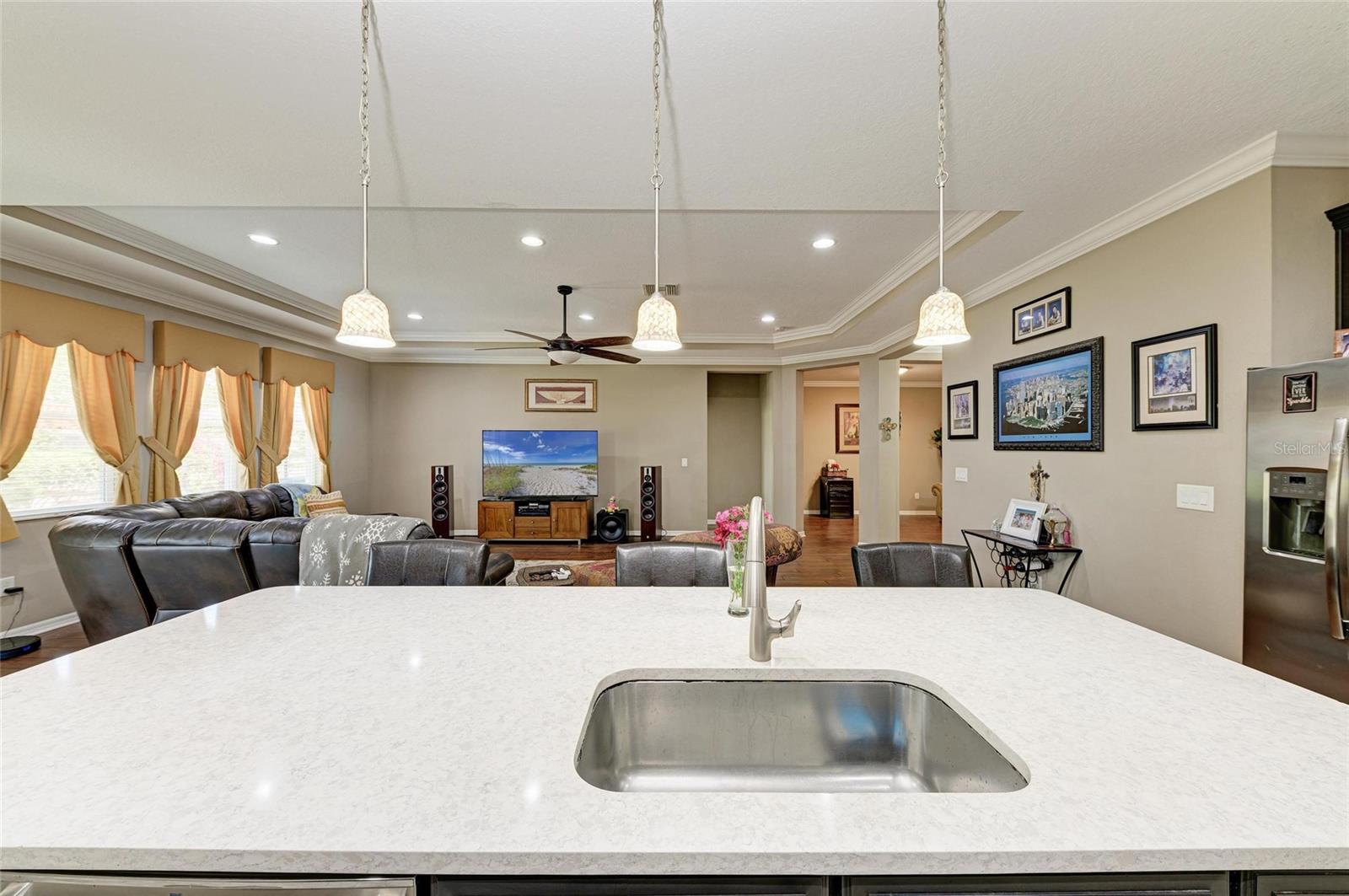 Image 19 of 56 For 736 Rosemary Circle