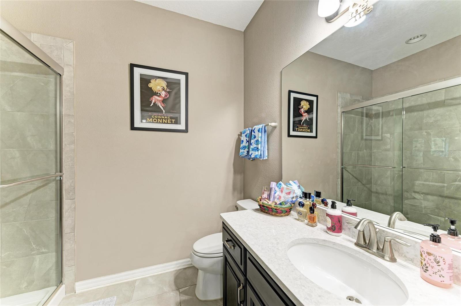 Image 31 of 56 For 736 Rosemary Circle