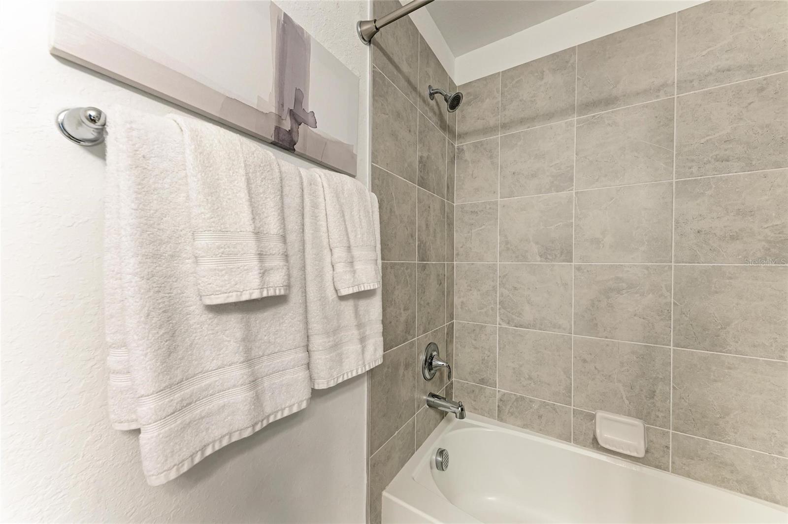 Image 27 of 67 For 18028 Gawthrop Drive 203