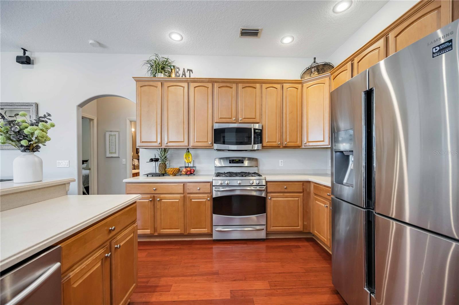Image 13 of 59 For 7581 Camden Harbour Drive