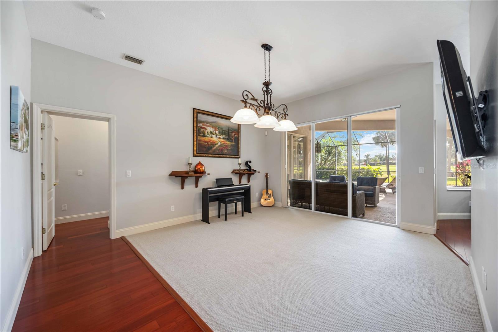 Image 17 of 59 For 7581 Camden Harbour Drive