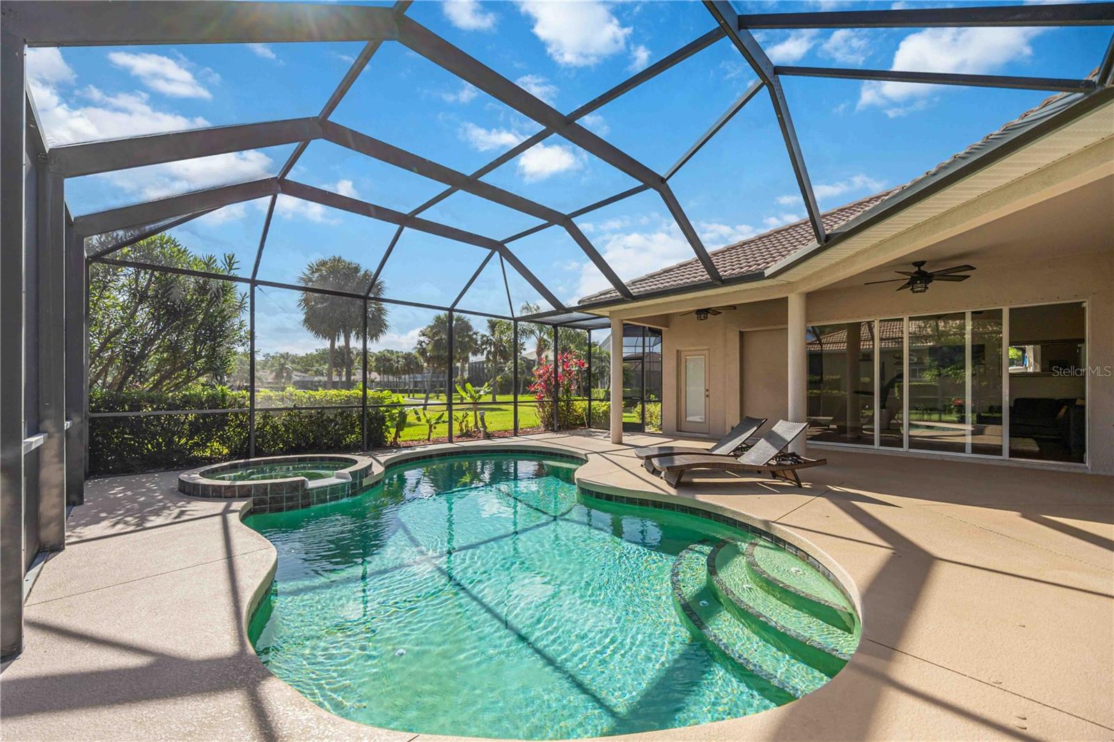 Image 3 of 59 For 7581 Camden Harbour Drive