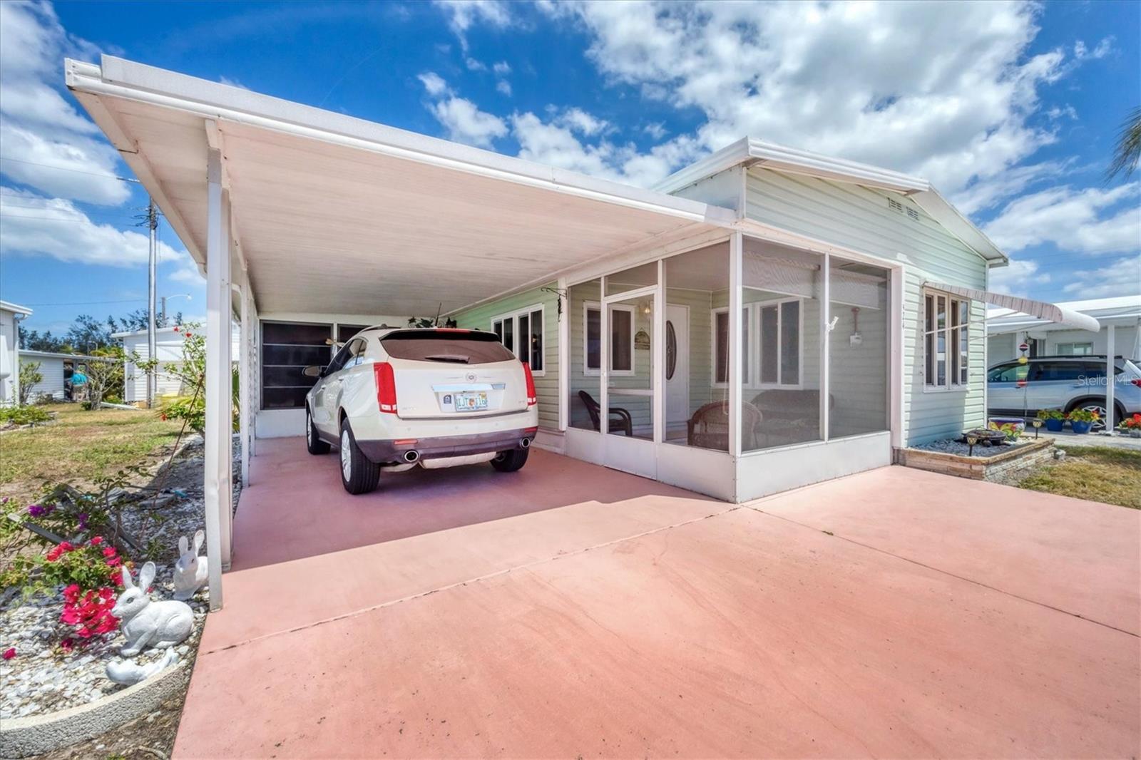 Image 6 of 52 For 10315 Cortez Road W 24h