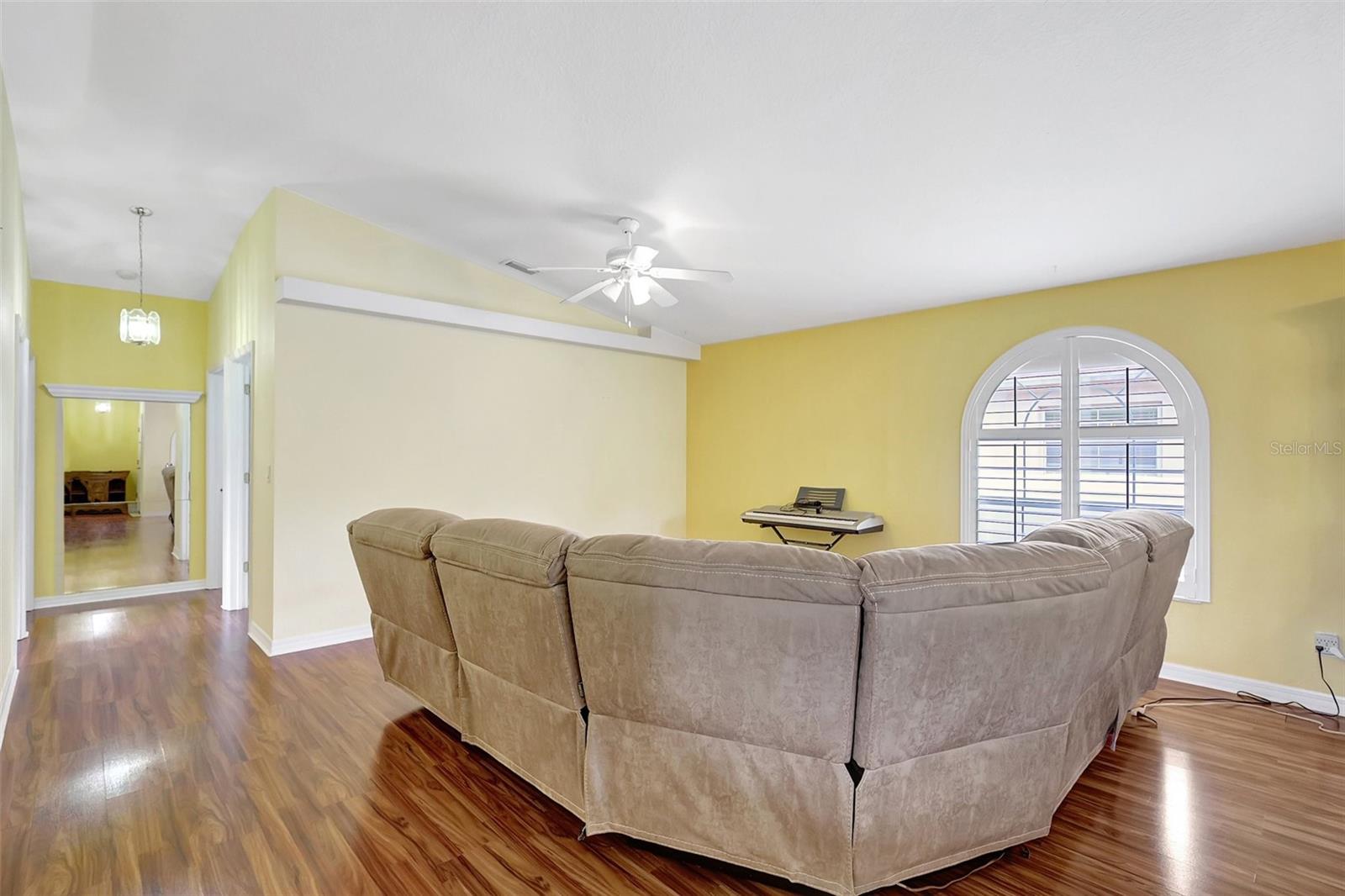 Image 15 of 36 For 4790 70th Street N