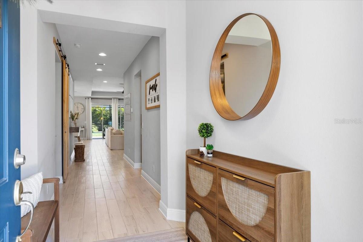 Image 11 of 53 For 2017 Woodleaf Hammock Court