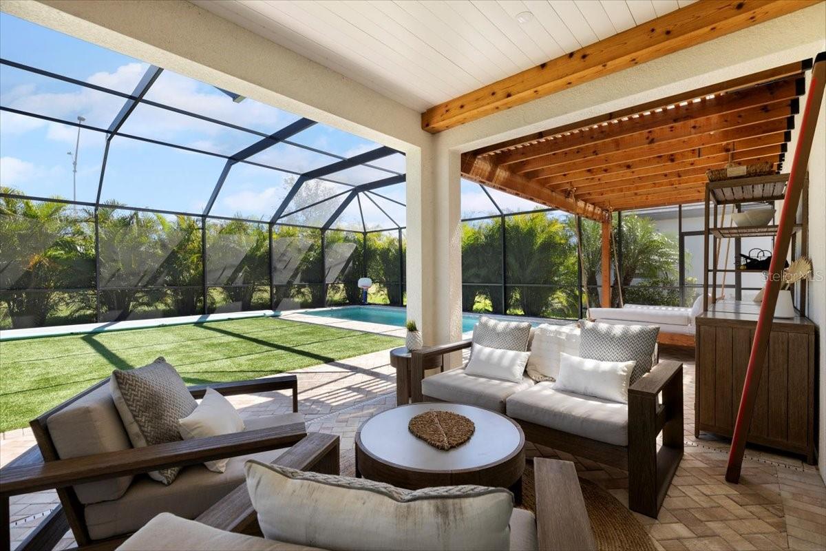 Image 41 of 53 For 2017 Woodleaf Hammock Court