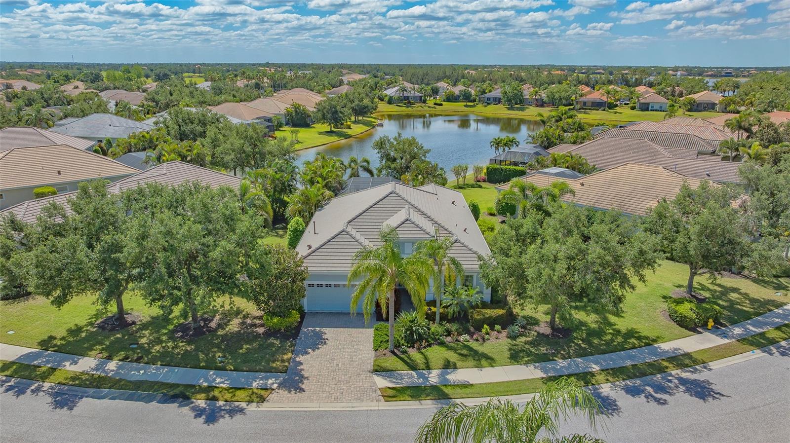 Details for 14350 Stirling Drive, LAKEWOOD RANCH, FL 34202