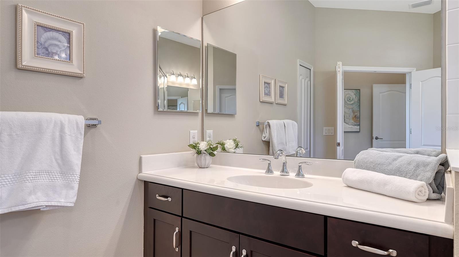 Image 41 of 75 For 14350 Stirling Drive