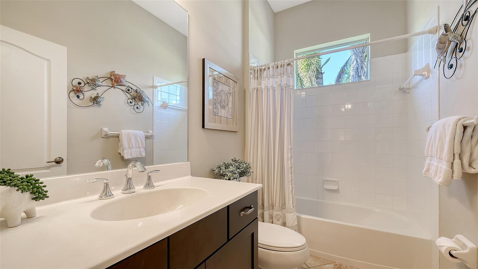 Image 44 of 75 For 14350 Stirling Drive