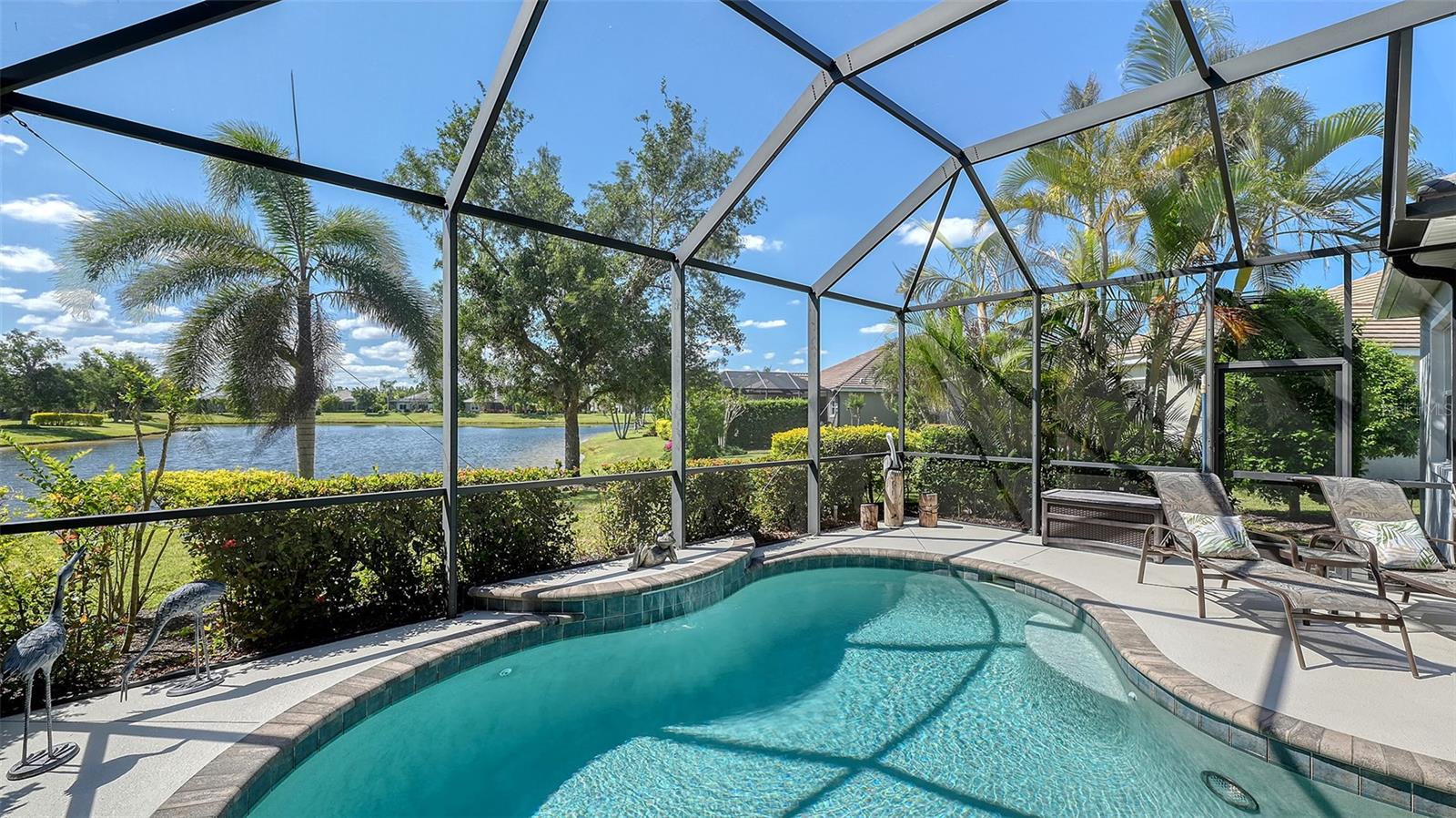 Image 48 of 75 For 14350 Stirling Drive