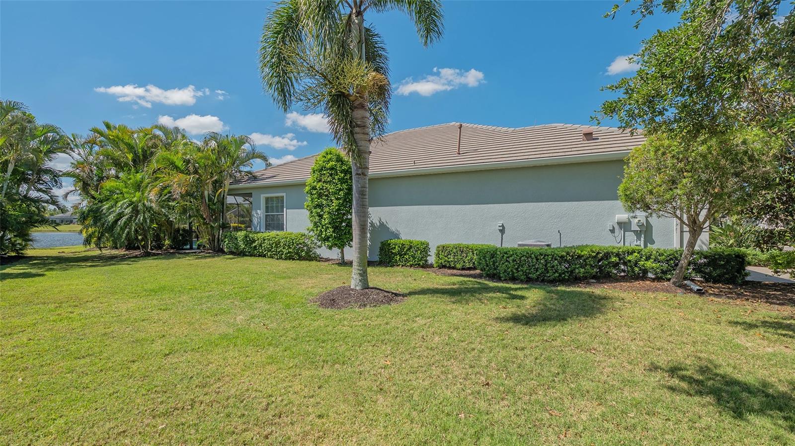 Image 57 of 75 For 14350 Stirling Drive