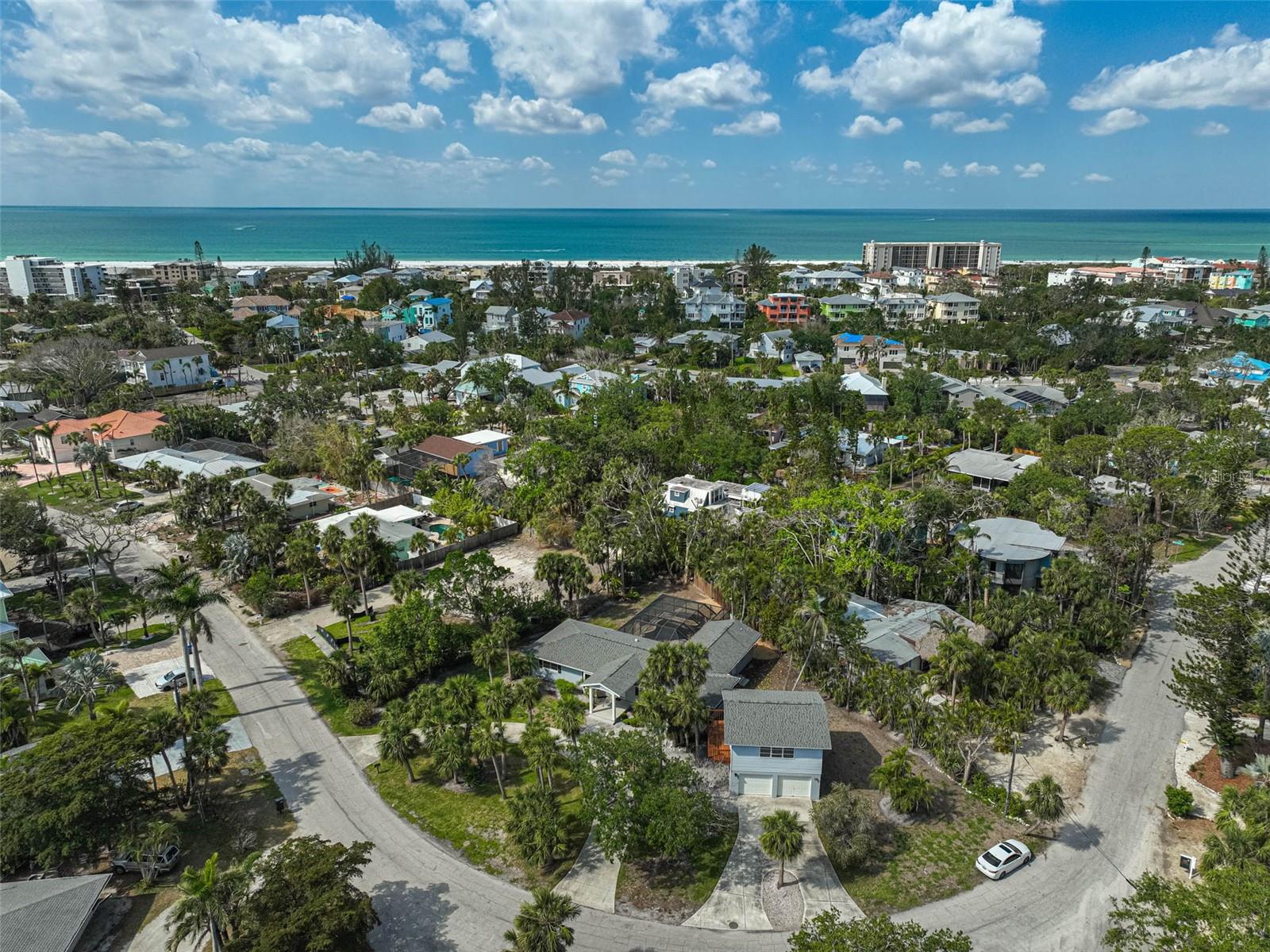 Image 48 of 66 For 105 Island Circle