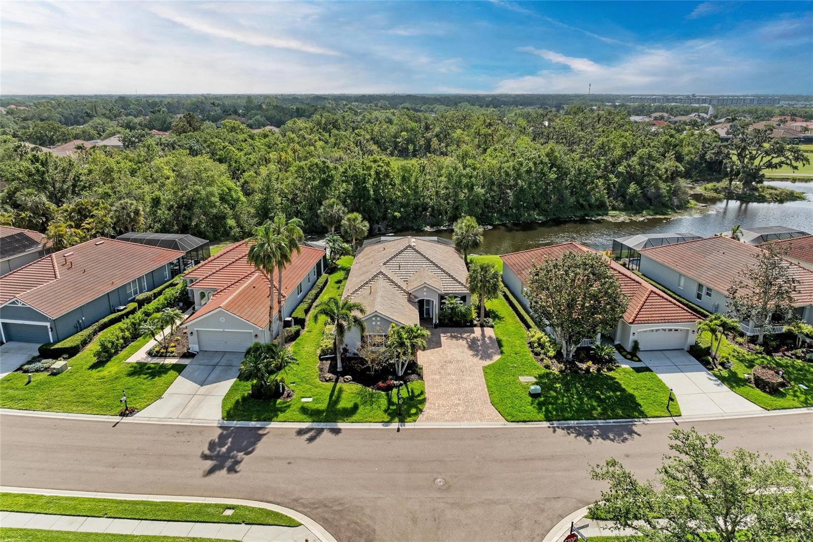 Image 10 of 87 For 643 Misty Pond Court