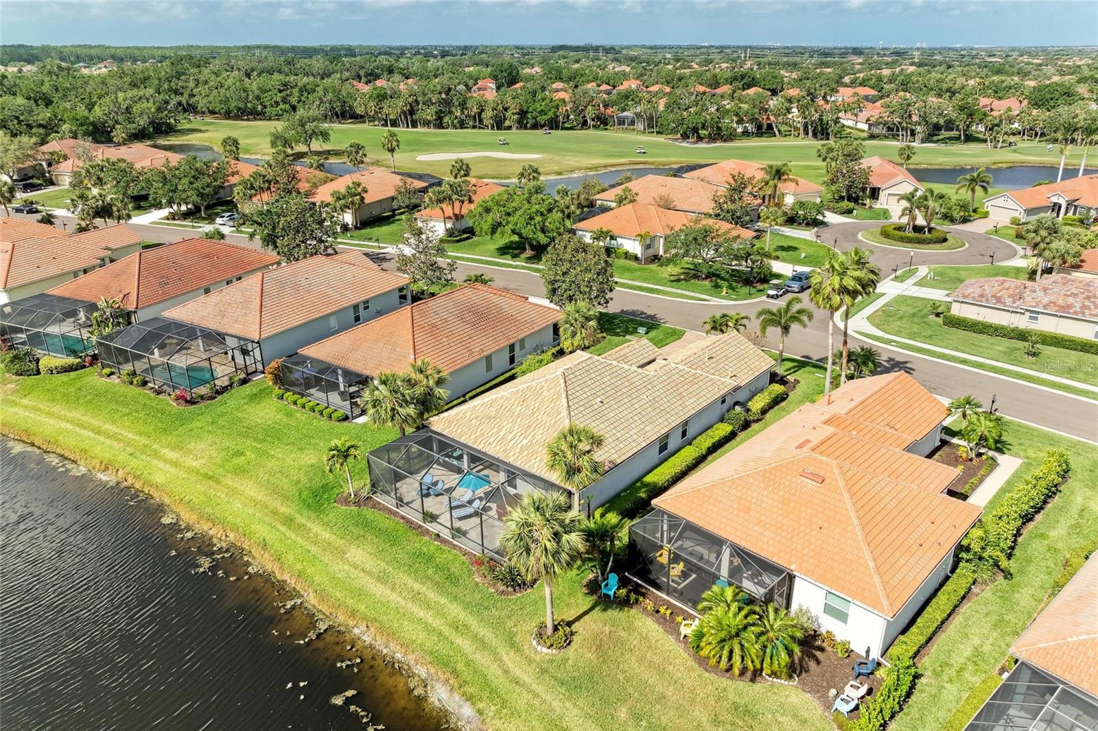 Image 15 of 87 For 643 Misty Pond Court