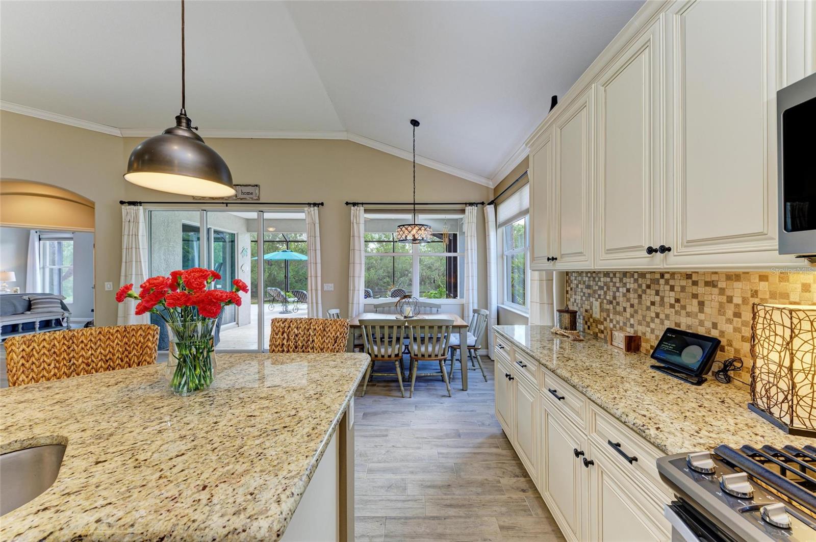 Image 29 of 87 For 643 Misty Pond Court