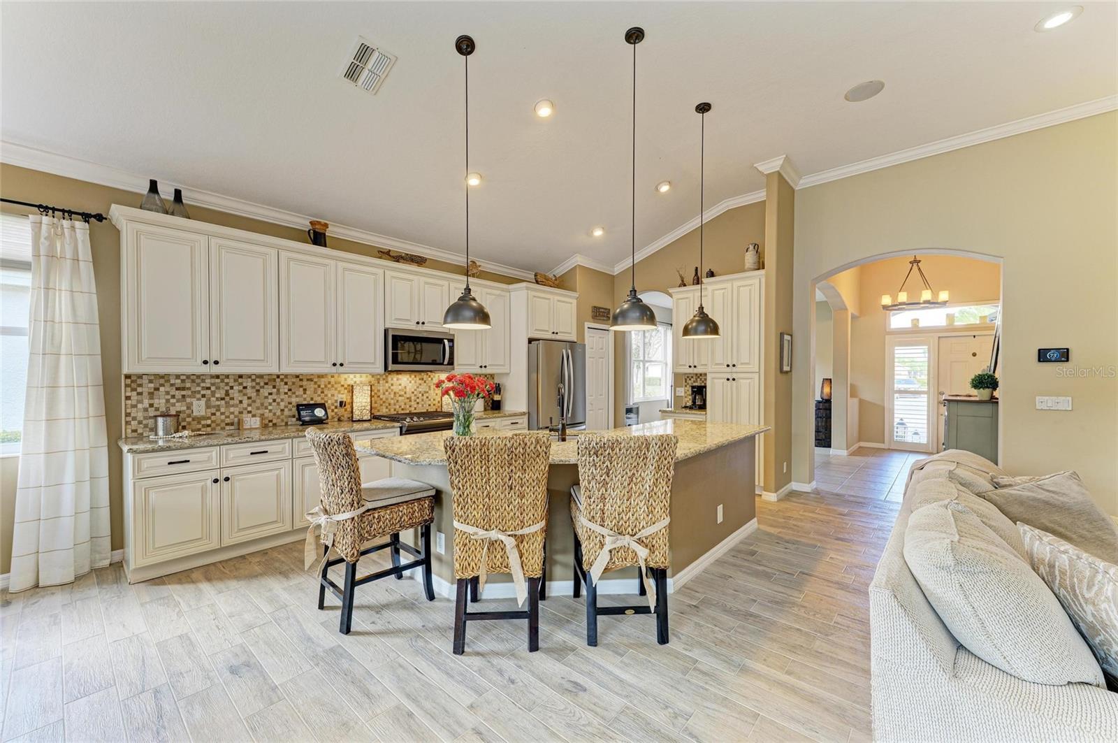 Image 34 of 87 For 643 Misty Pond Court