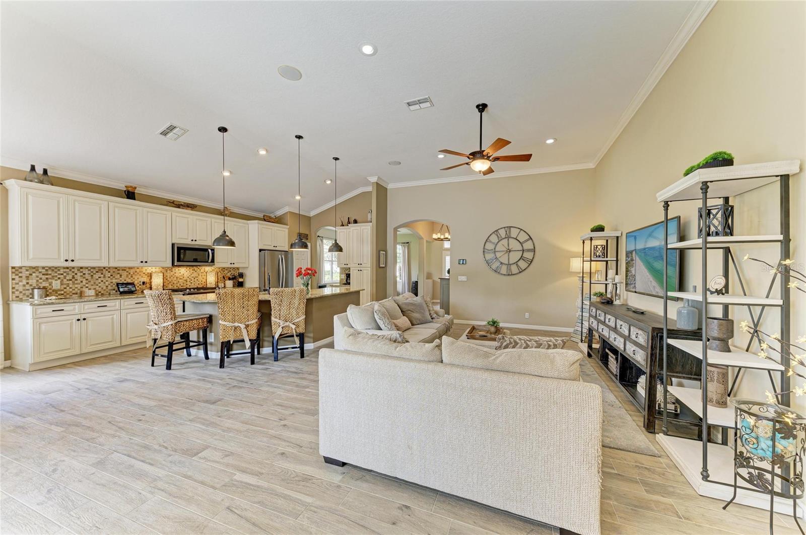 Image 36 of 87 For 643 Misty Pond Court