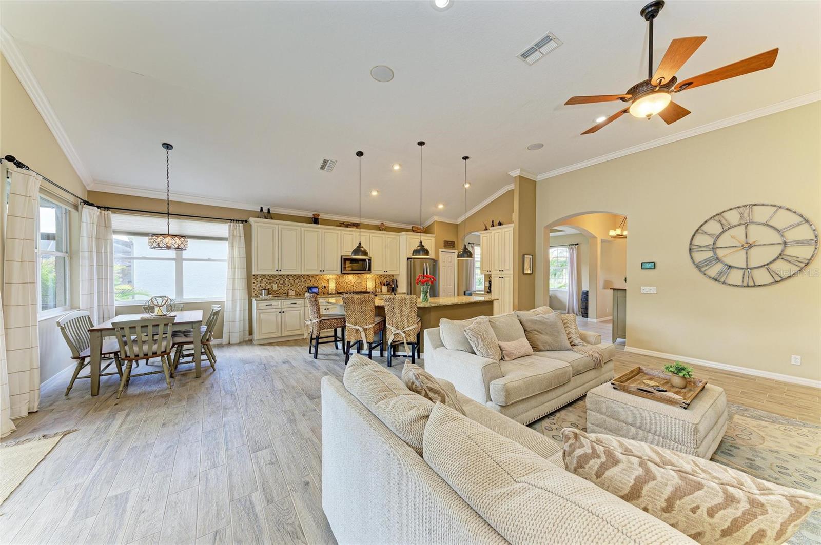 Image 38 of 87 For 643 Misty Pond Court