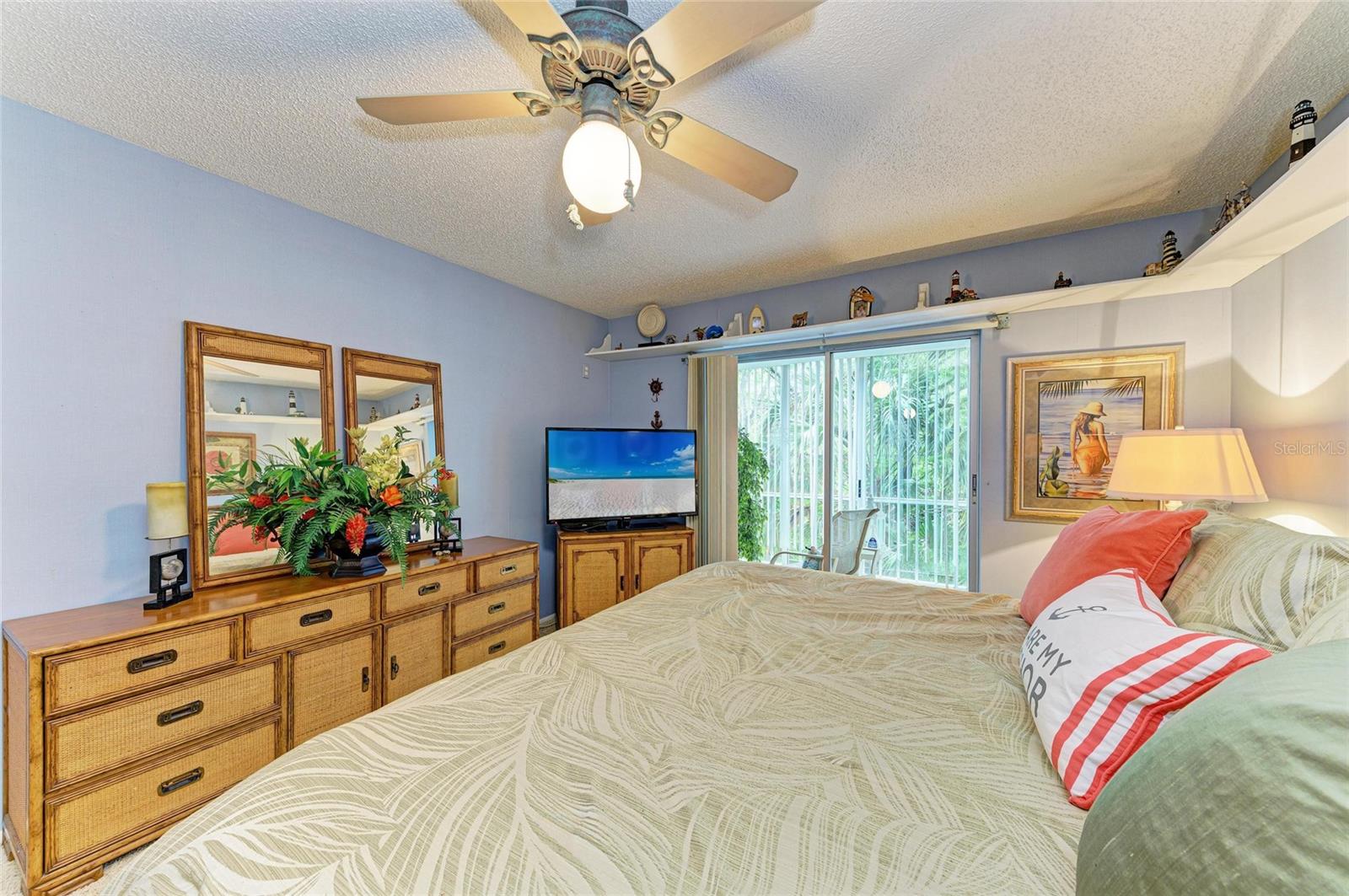 Image 15 of 42 For 3562 Lake Bayshore Drive K-202