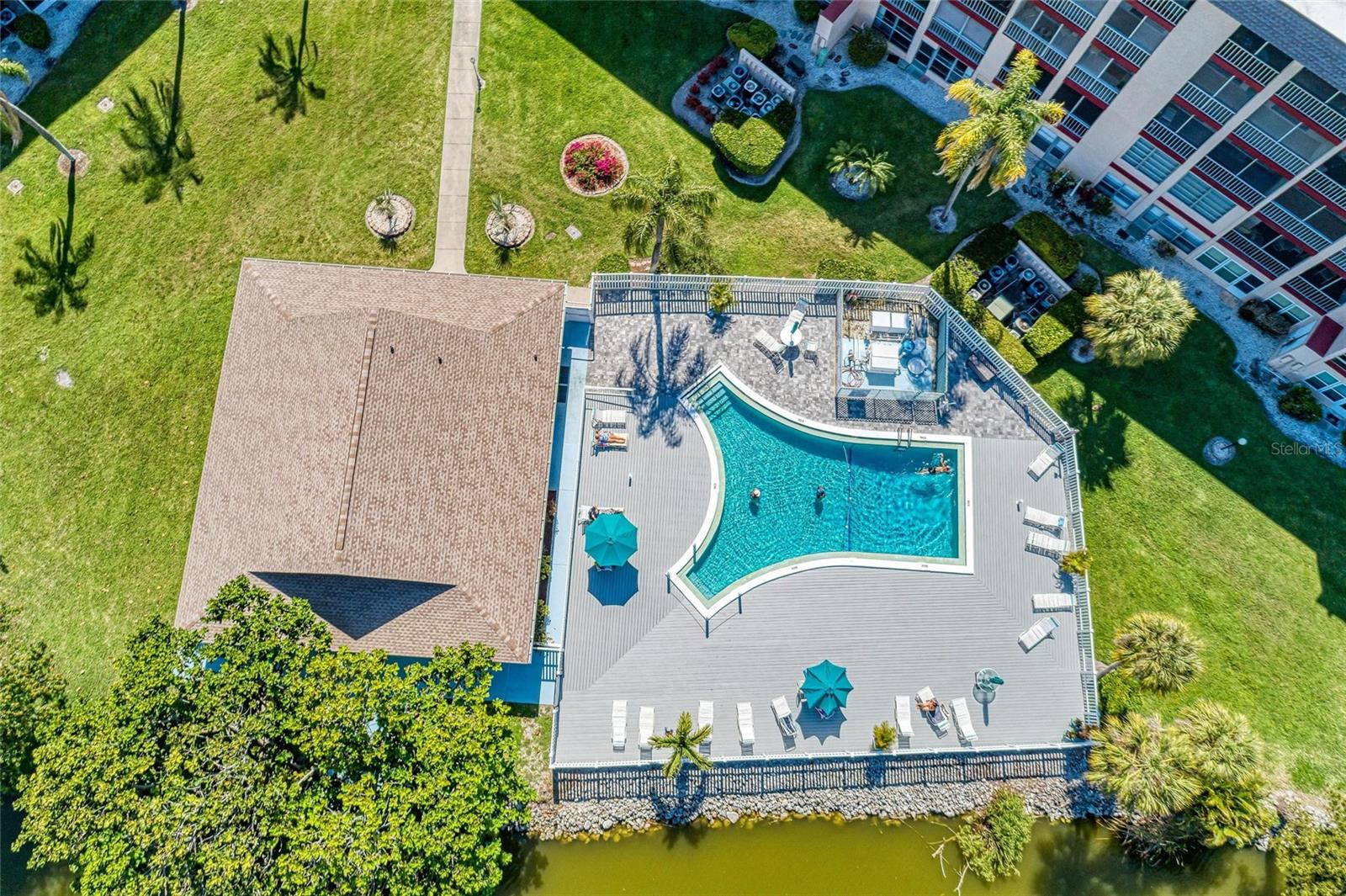 Image 32 of 42 For 3562 Lake Bayshore Drive K-202