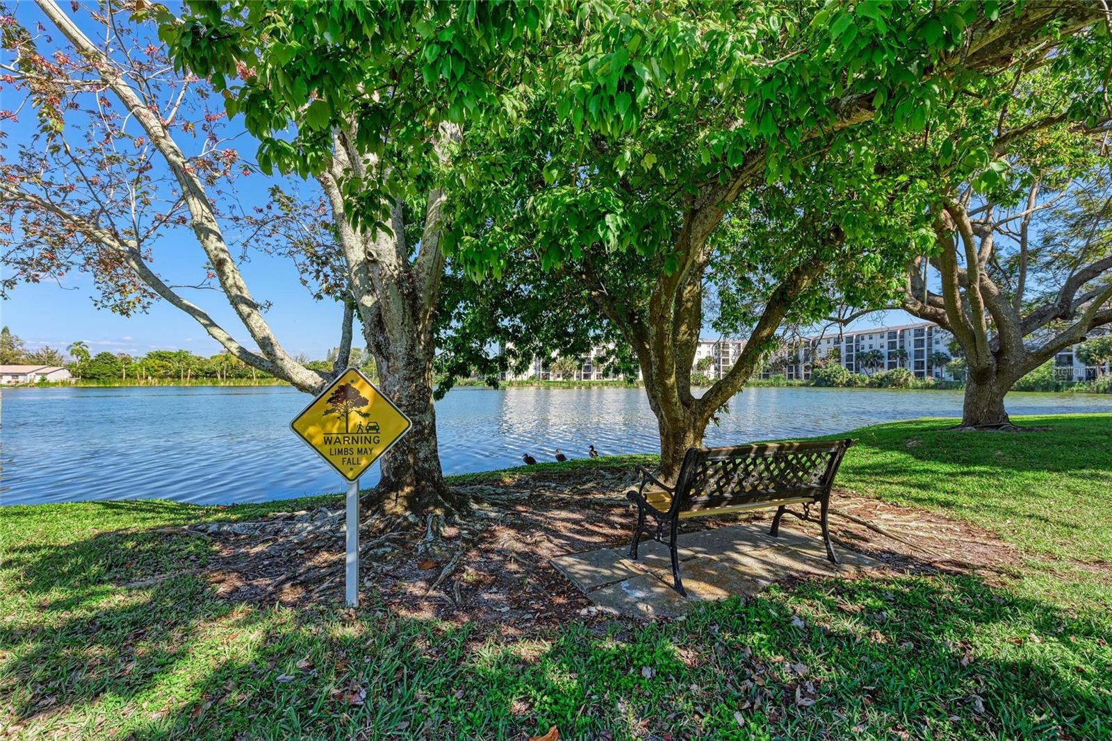Image 39 of 42 For 3562 Lake Bayshore Drive K-202