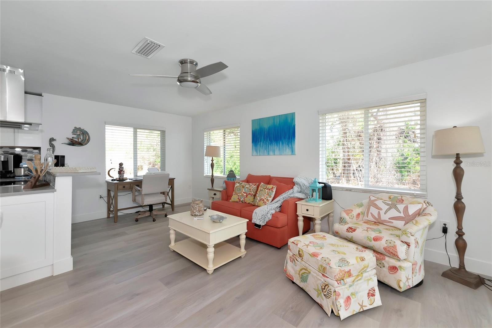 Image 13 of 76 For 8152 Seashell Street