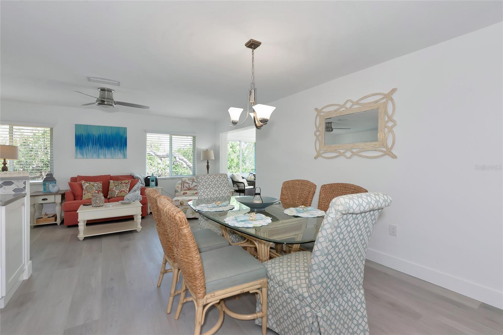 Image 18 of 76 For 8152 Seashell Street