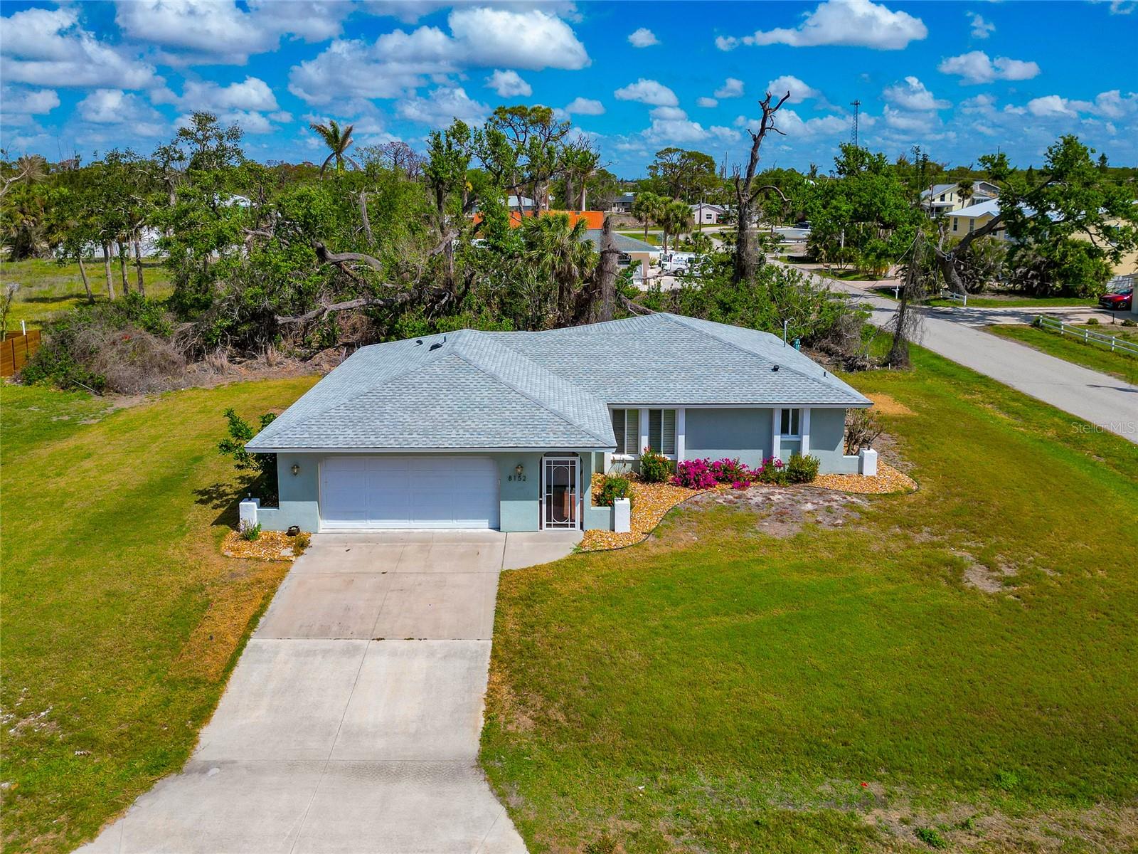 Image 2 of 76 For 8152 Seashell Street