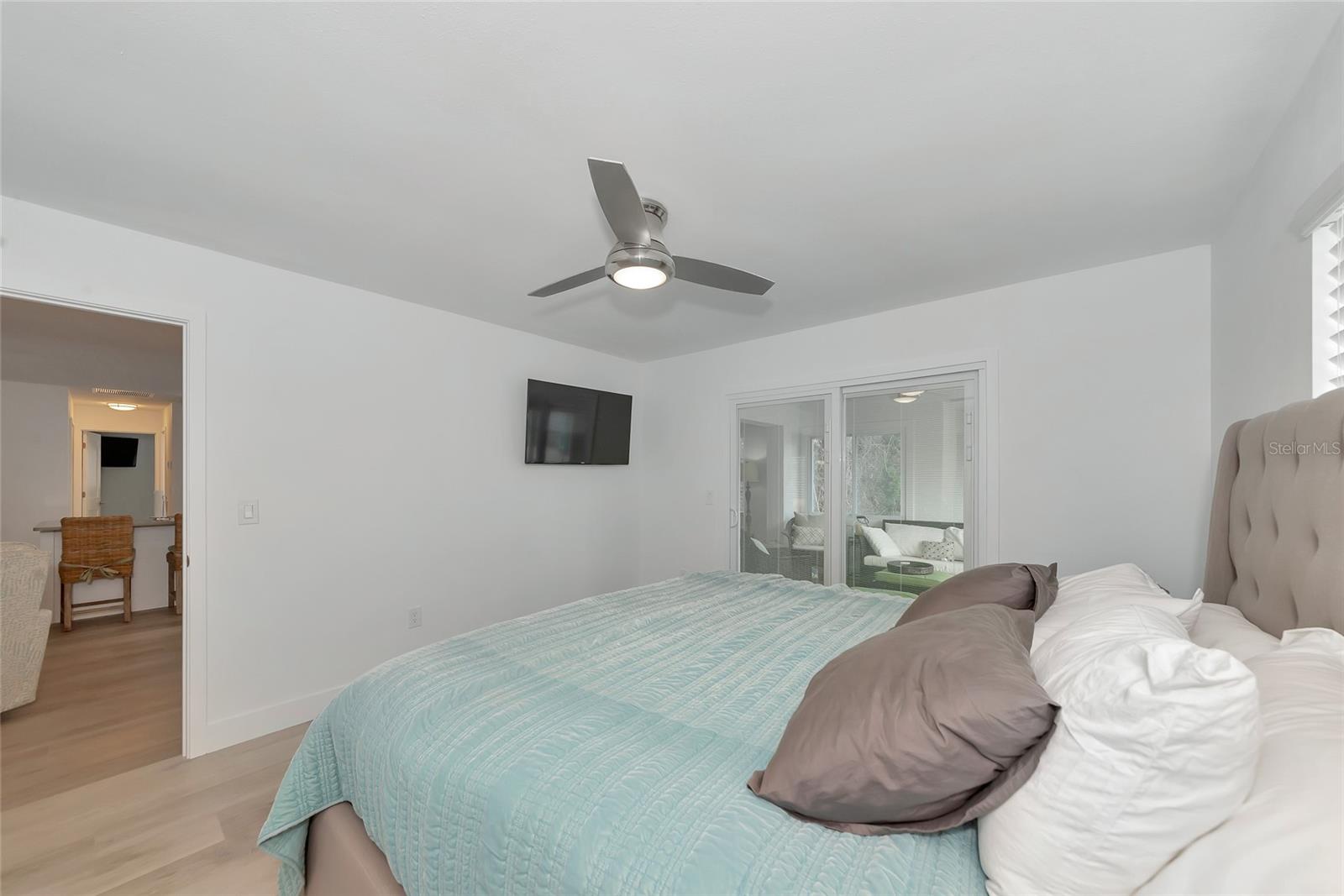 Image 22 of 76 For 8152 Seashell Street